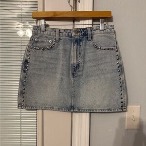 Stylish Light Blue Denim Mini Skirt